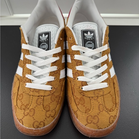 Gucci x Wmns Gazelle 'GG Monogram' - Picture 3 of 9